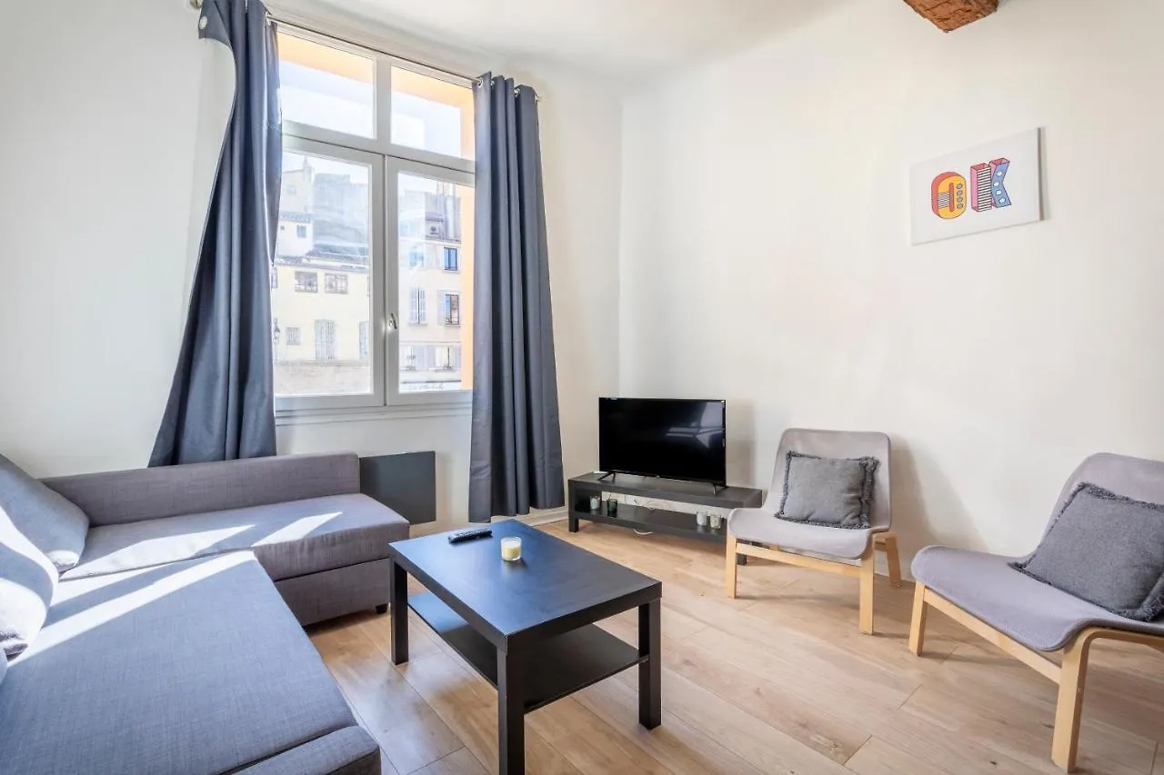 Studio Place Cardeurs Aix-en-Provence 0*,  France